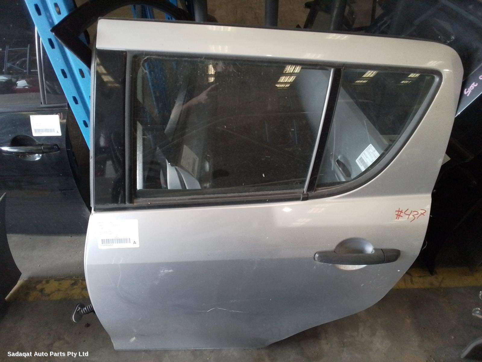 Suzuki Swift Left Rear Door/sliding