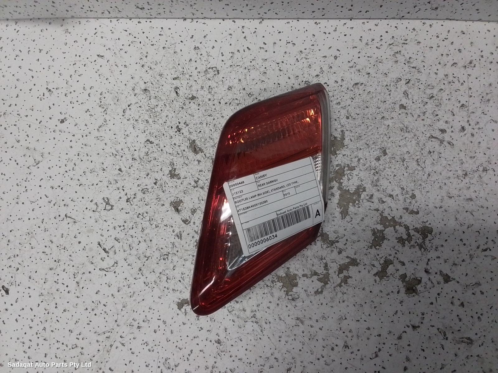 Toyota Camry Rear Garnish