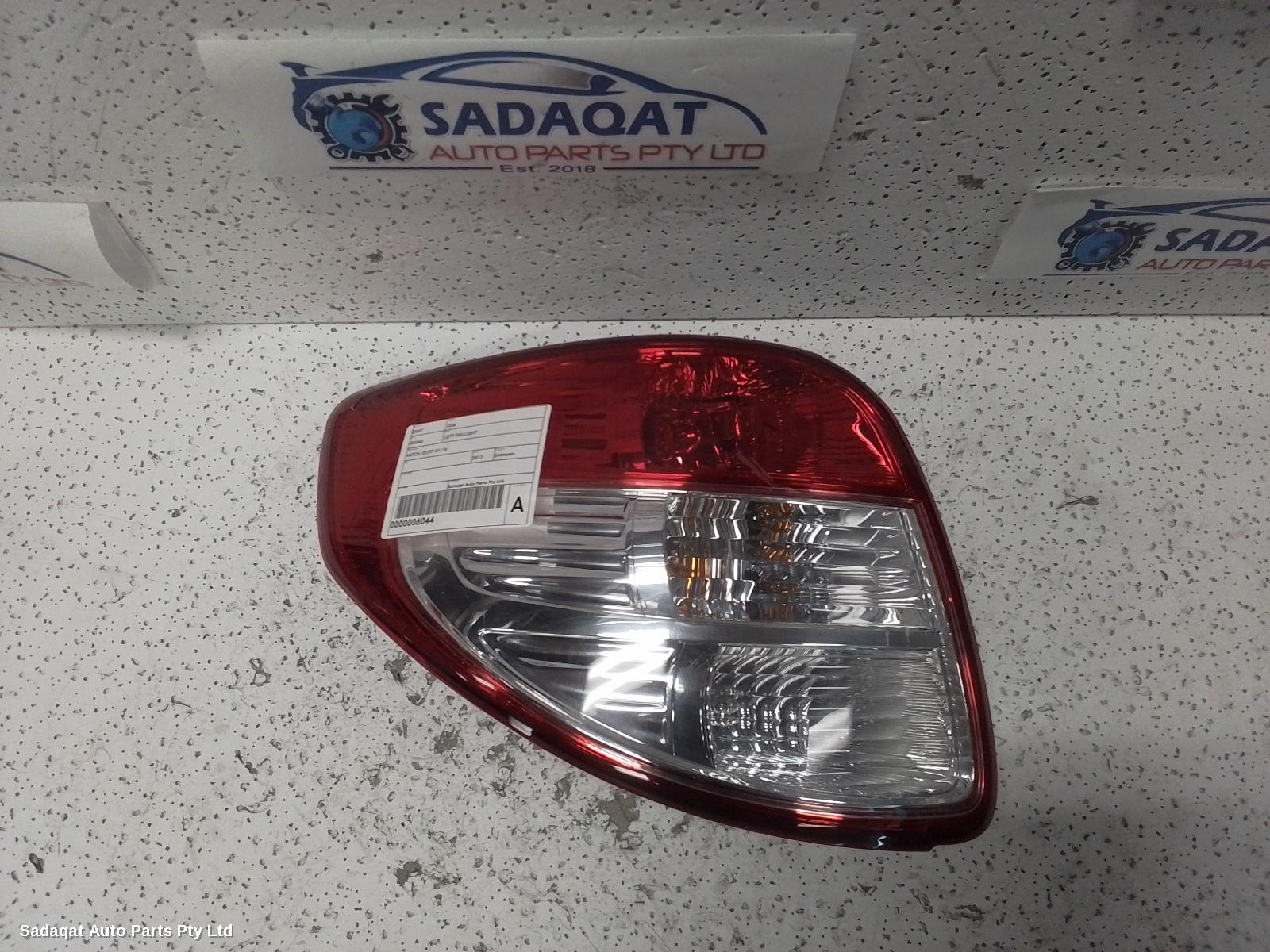 Suzuki Sx4 Left Taillight