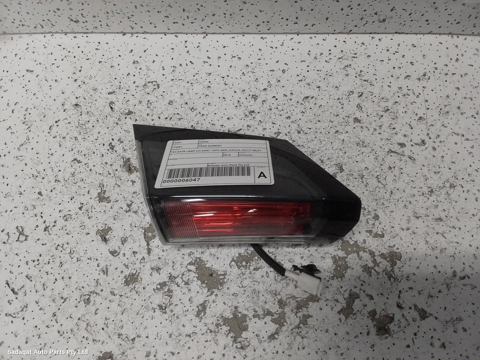 Honda Civic Rear Garnish