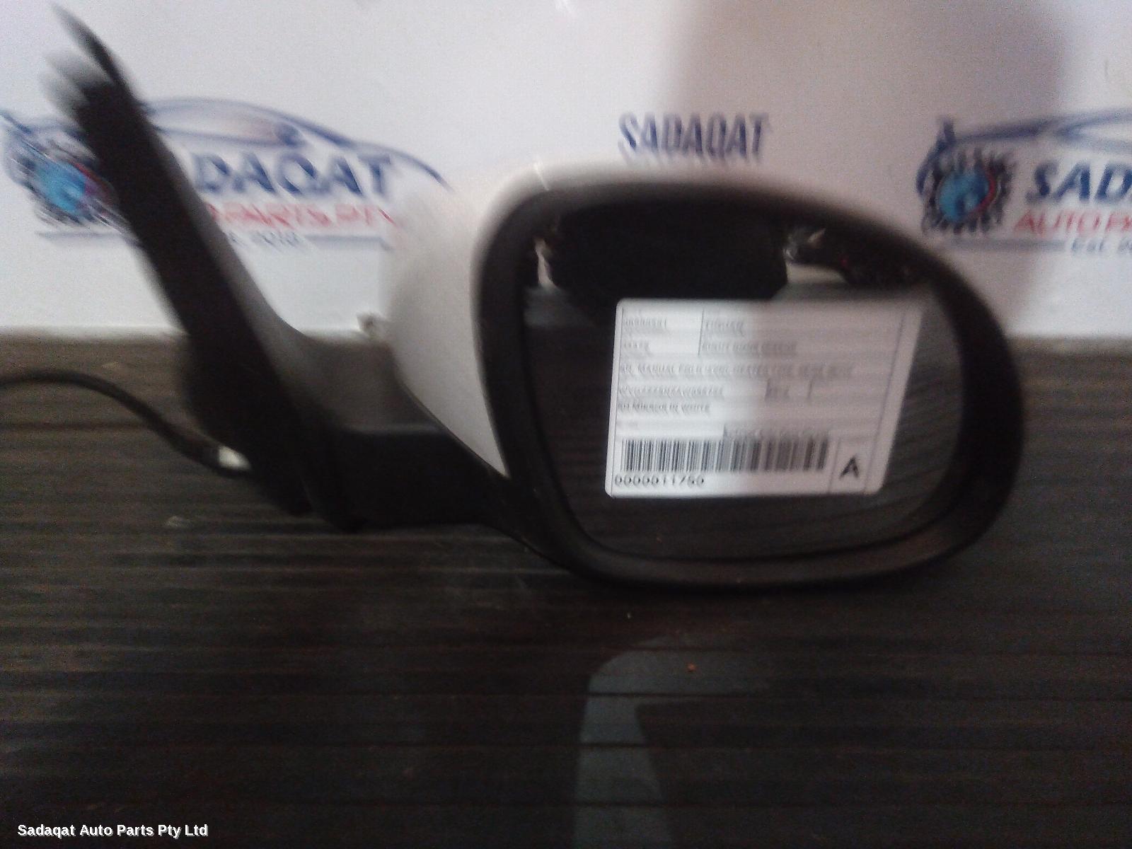 Volkswagen Tiguan Right Door Mirror
