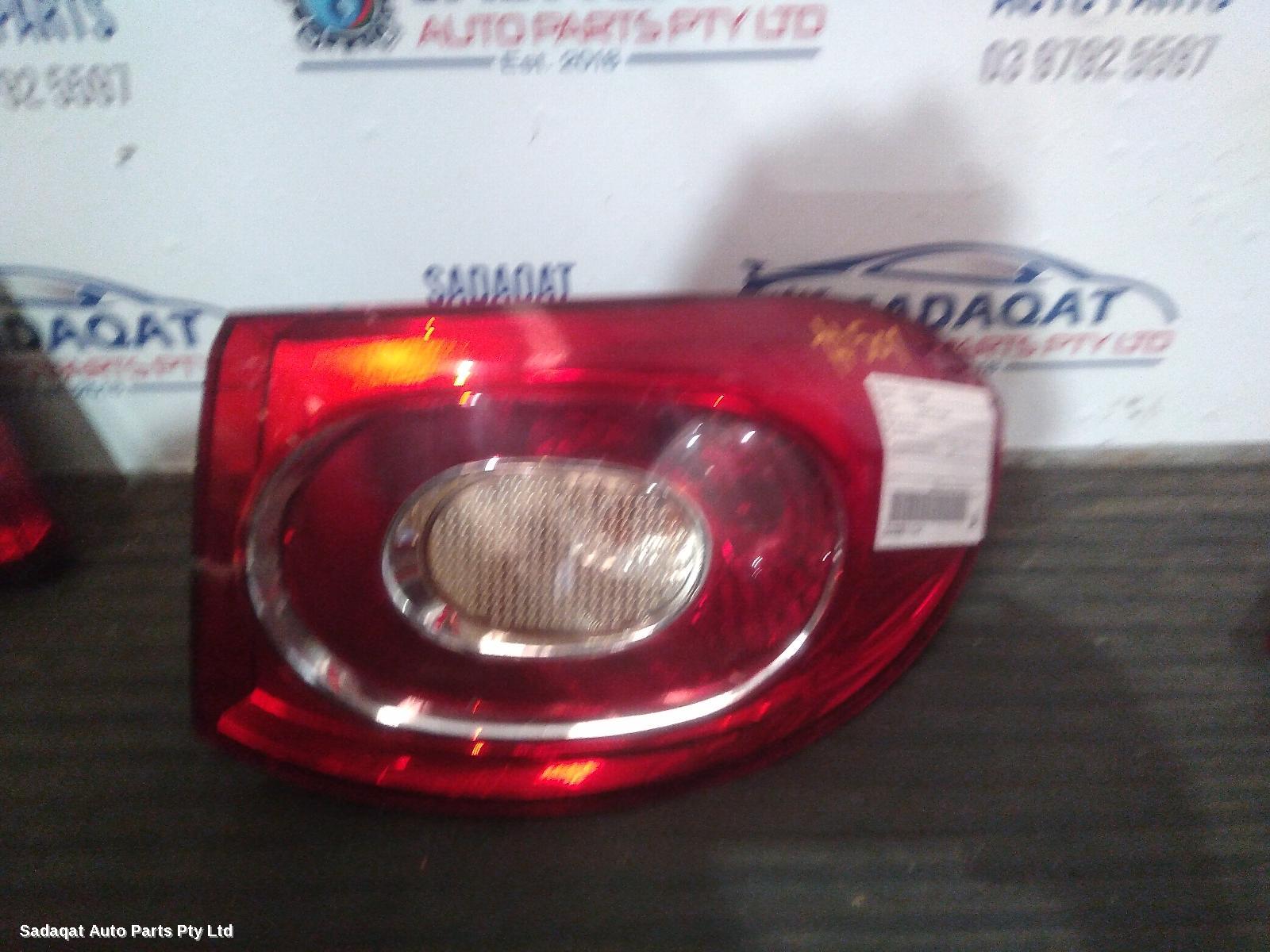 Volkswagen Tiguan Right Taillight