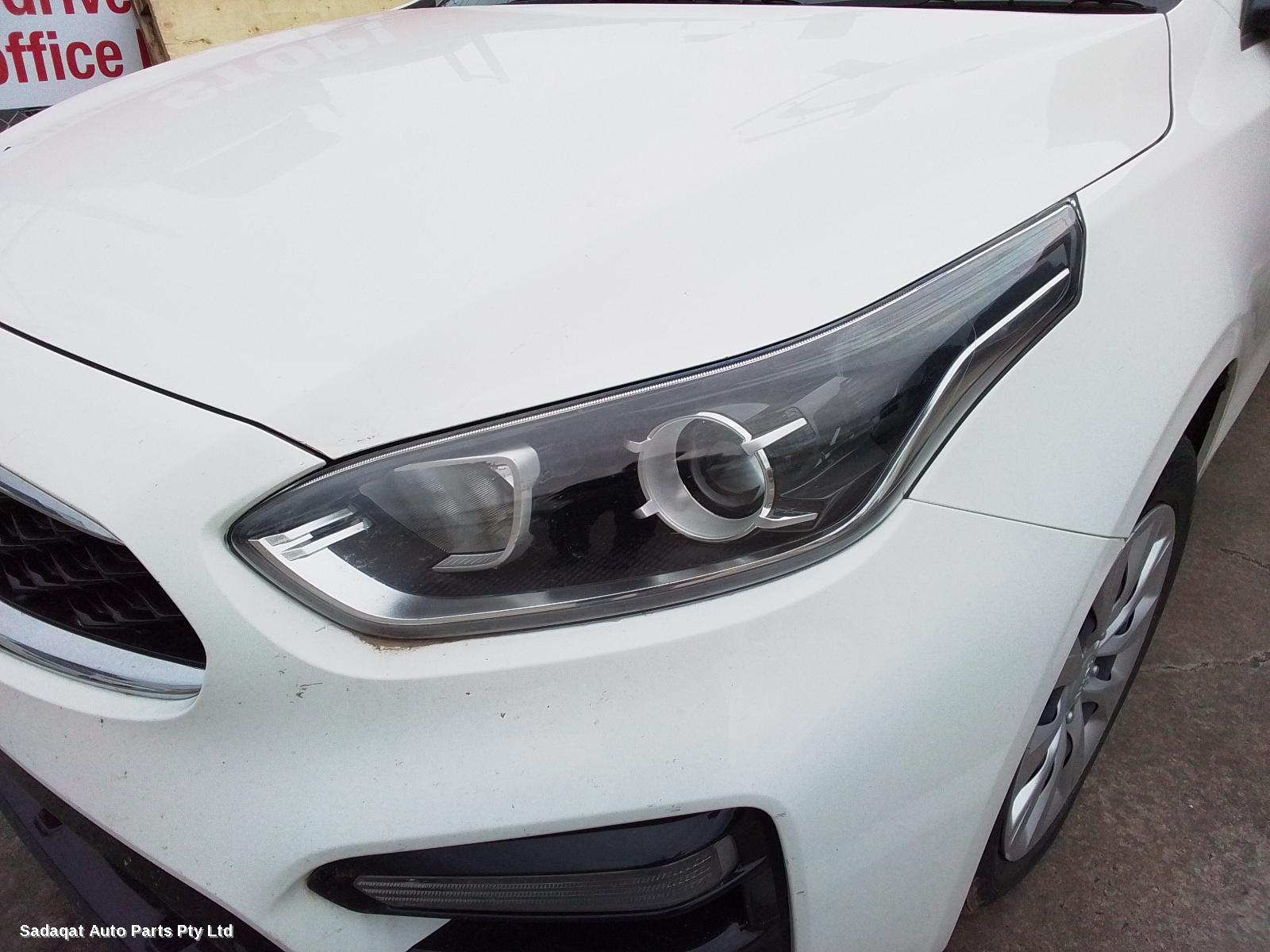 Kia Cerato Right Door Mirror