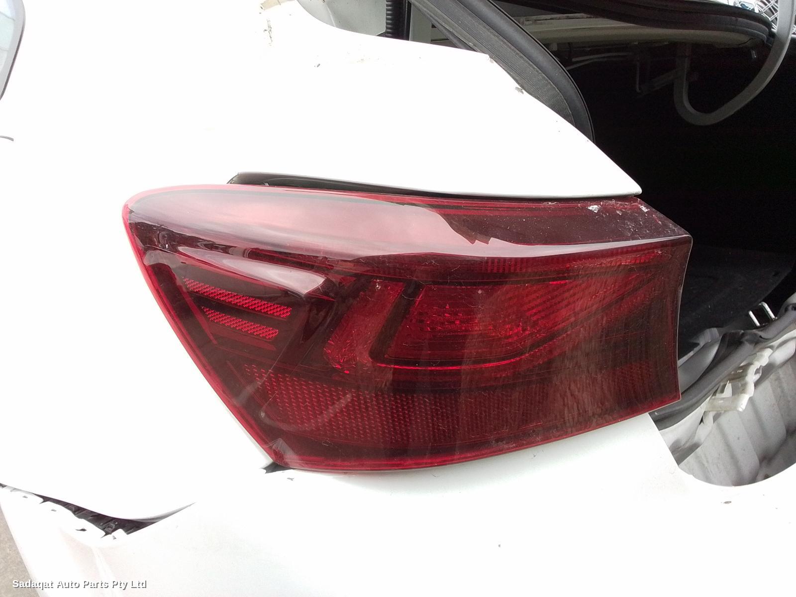 Kia Cerato Right Door Mirror
