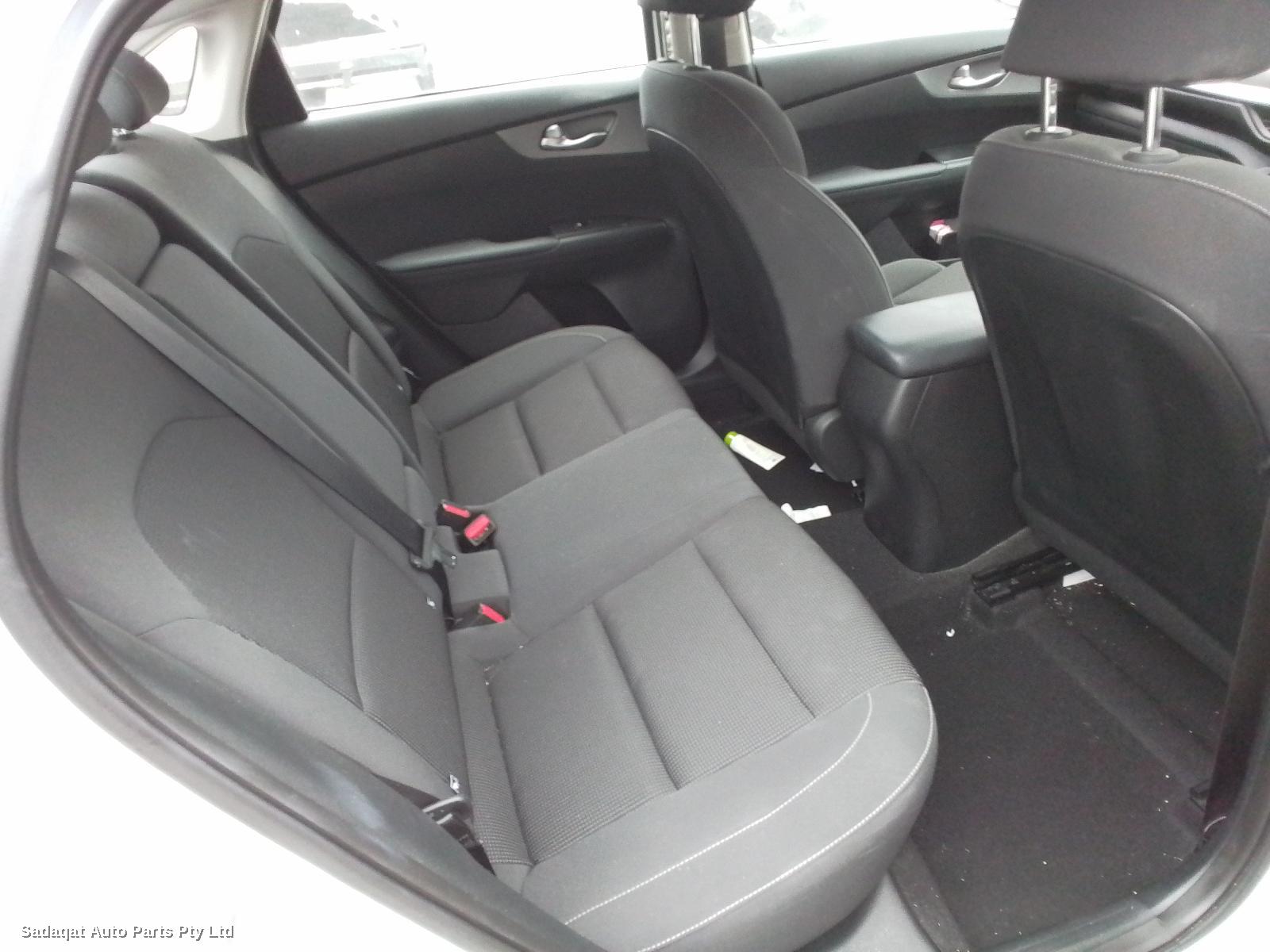 Kia Cerato Right Door Mirror