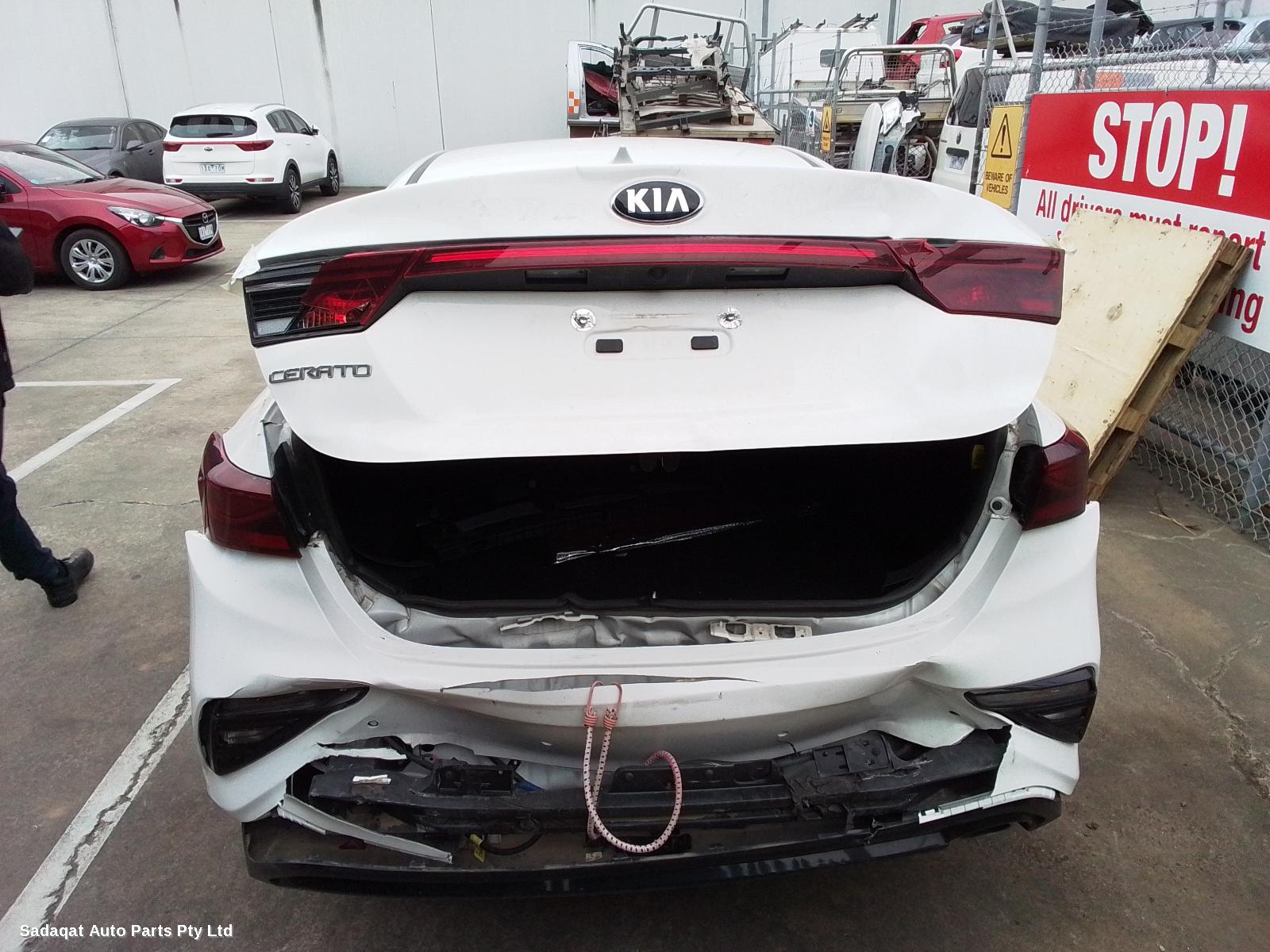 Kia Cerato Right Door Mirror