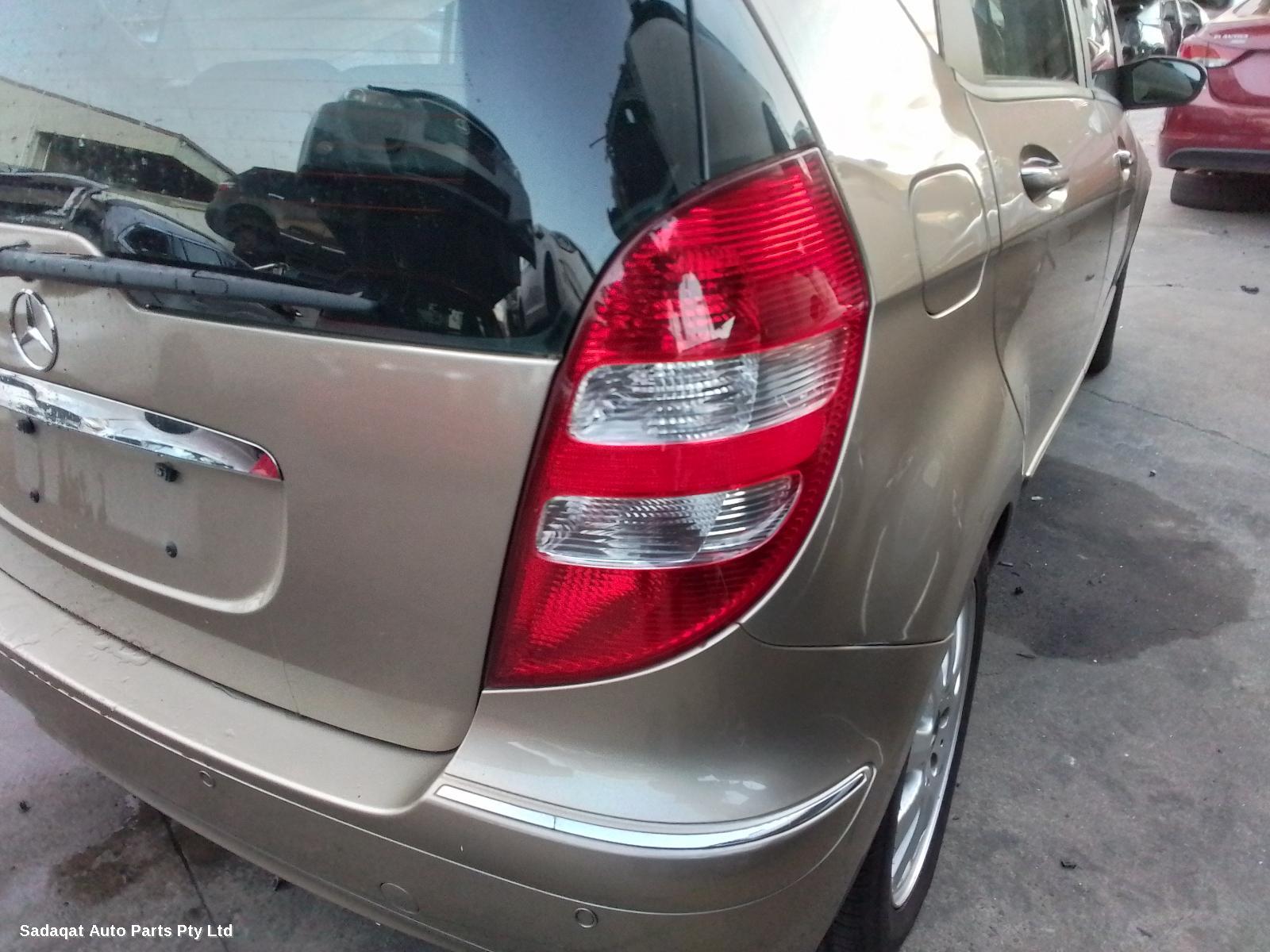 Mercedes A Class Right Headlamp