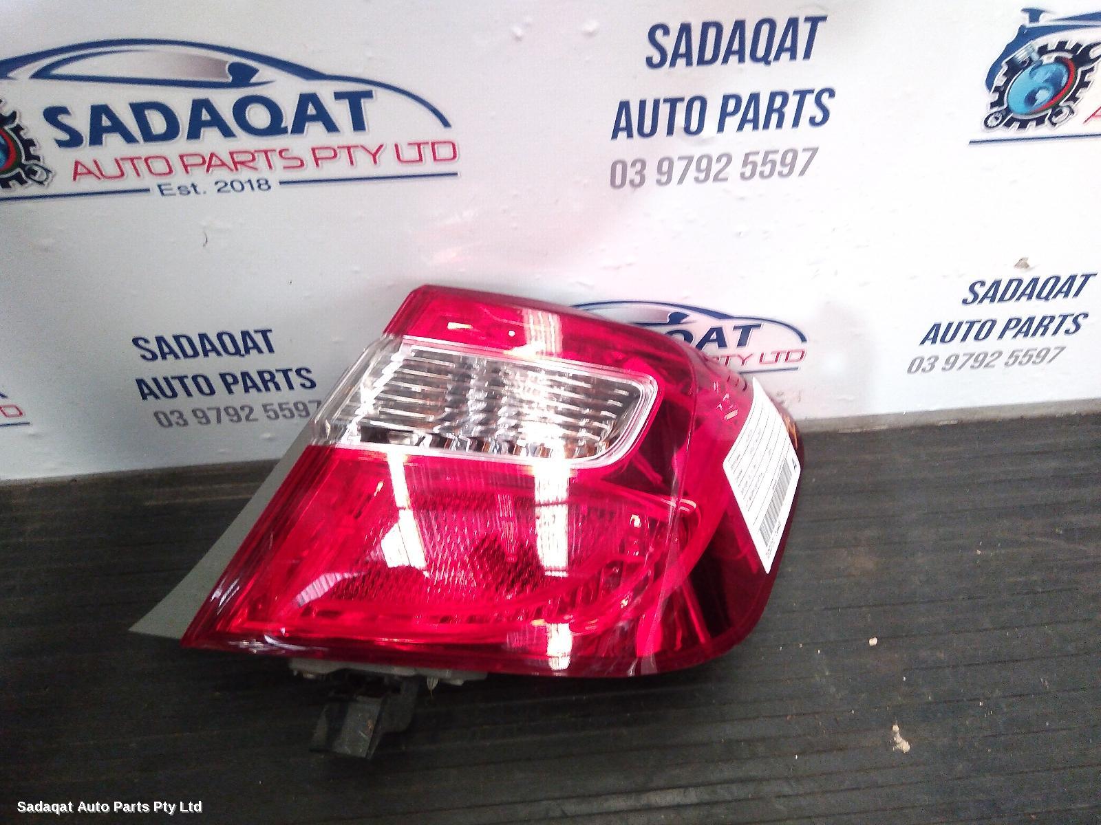 Toyota Aurion Right Taillight