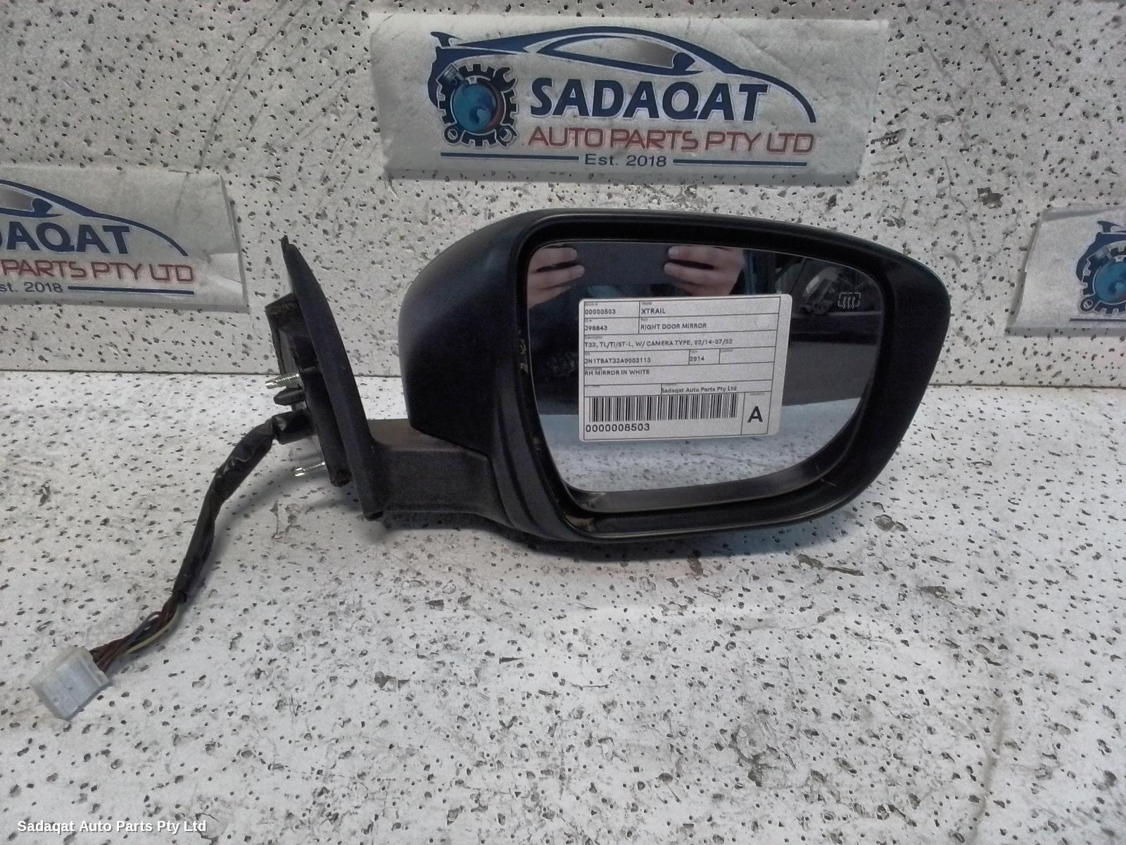 Nissan Xtrail Right Door Mirror