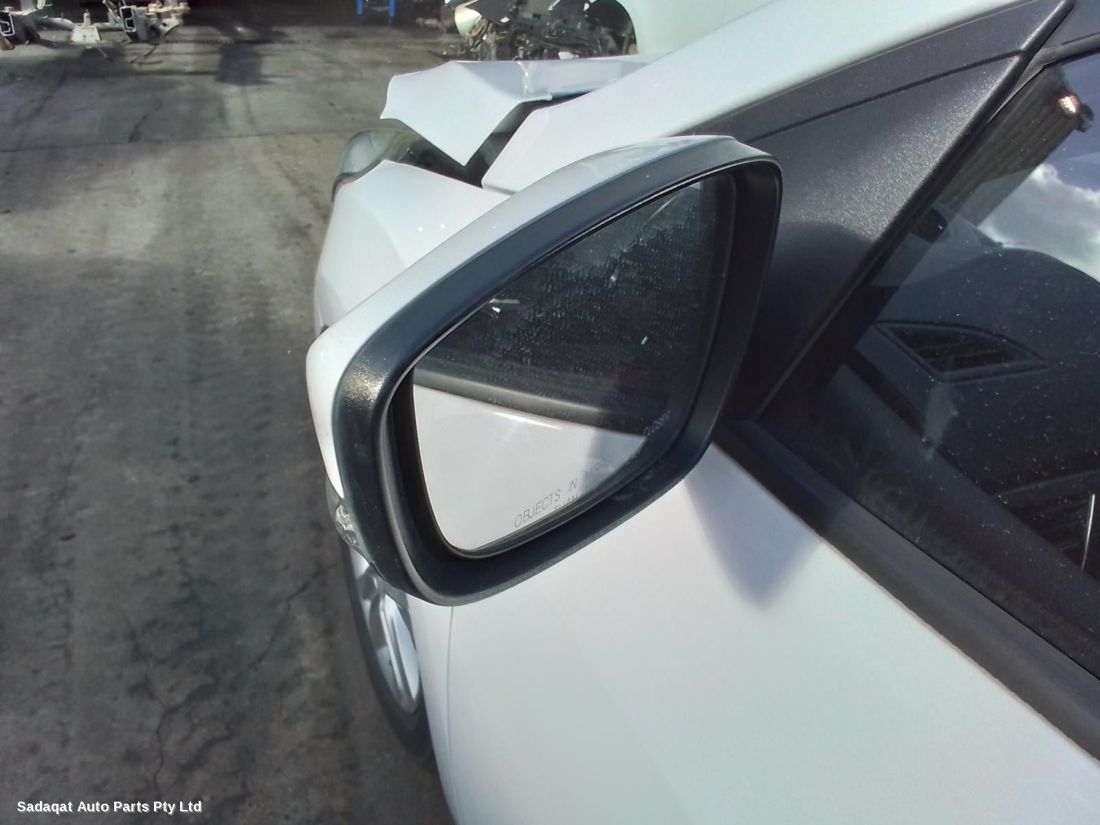 Hyundai I30 Right Door Mirror