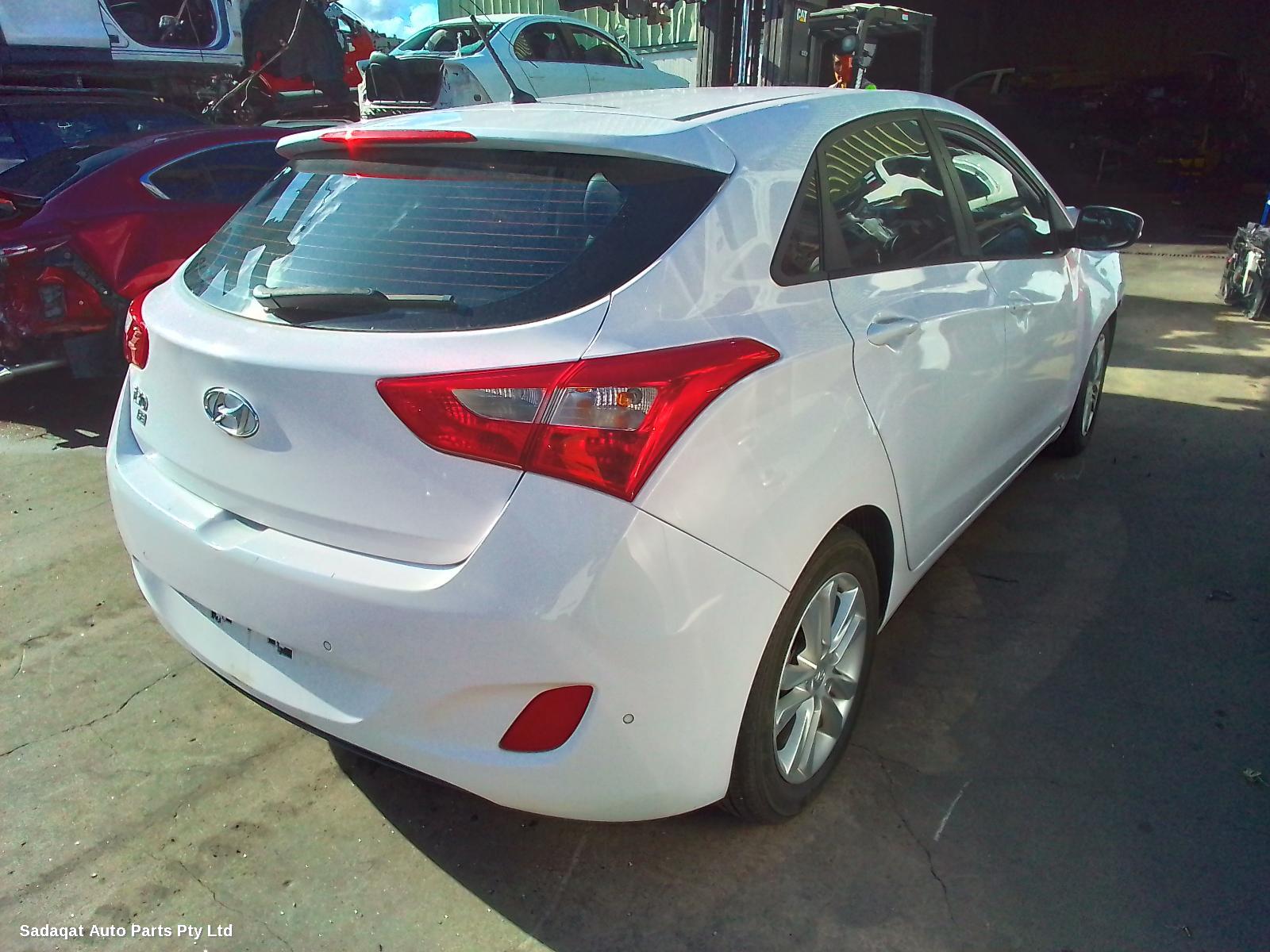 Hyundai I30 Right Door Mirror