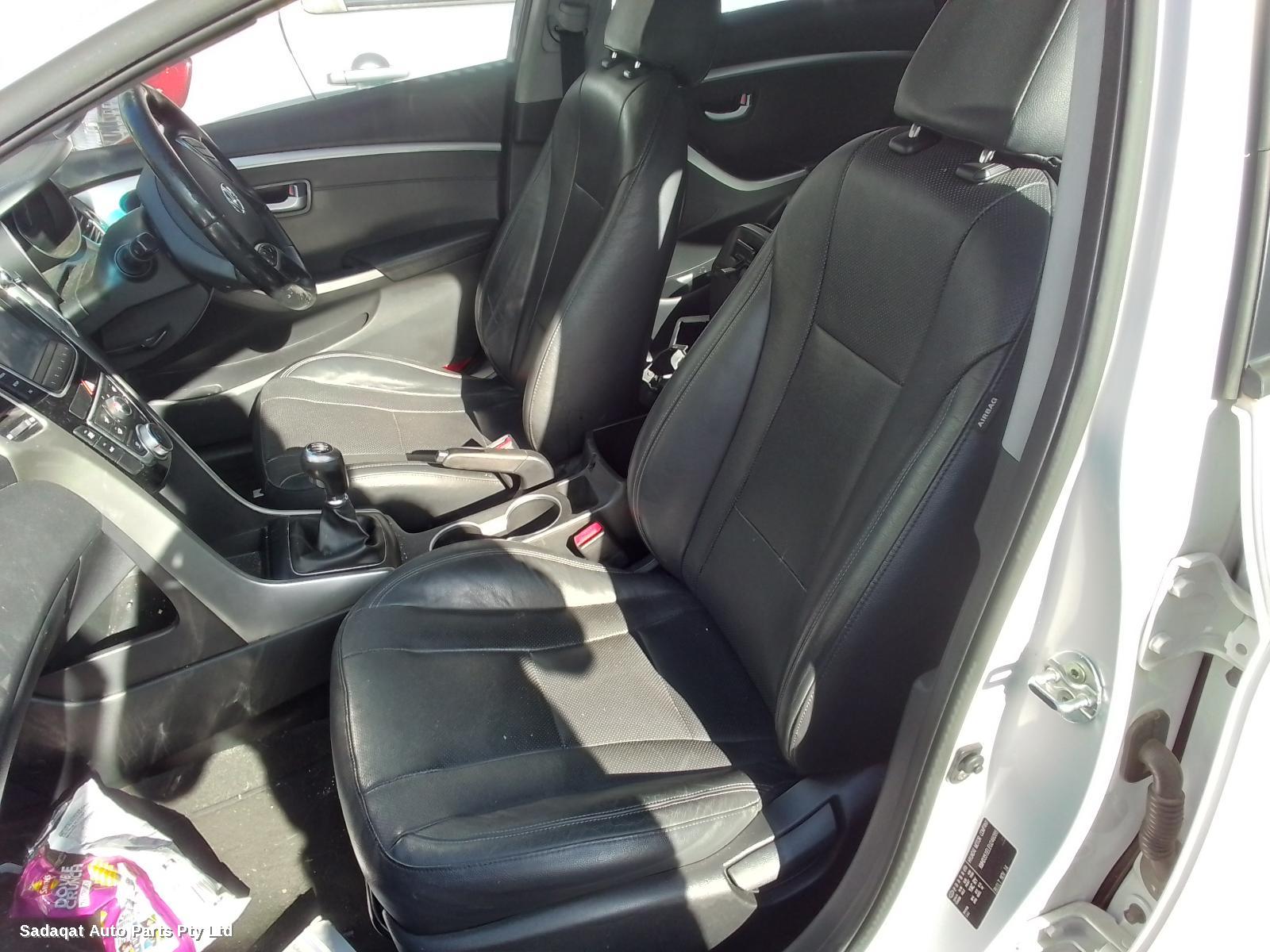 Hyundai I30 Right Door Mirror