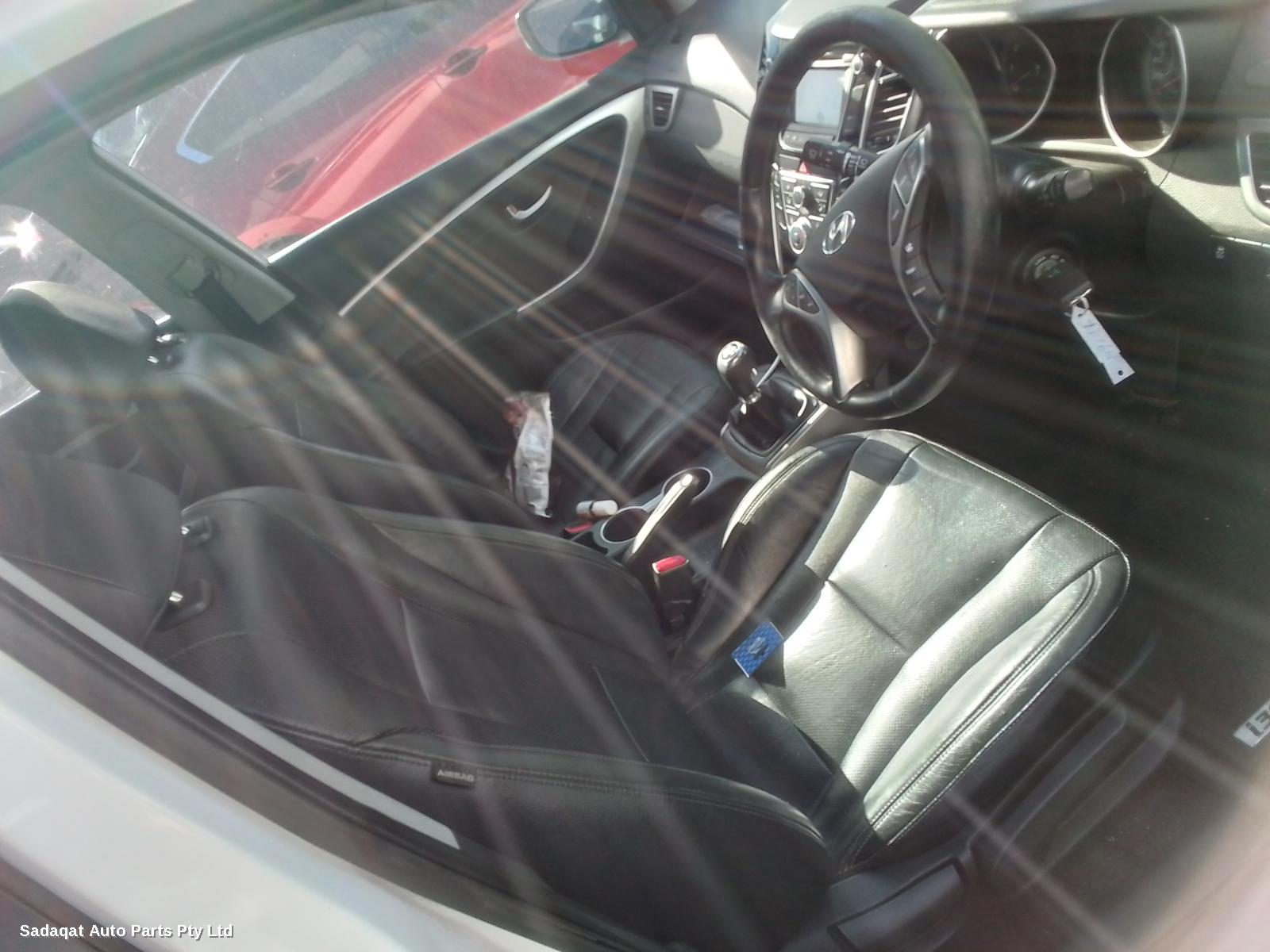 Hyundai I30 Right Door Mirror