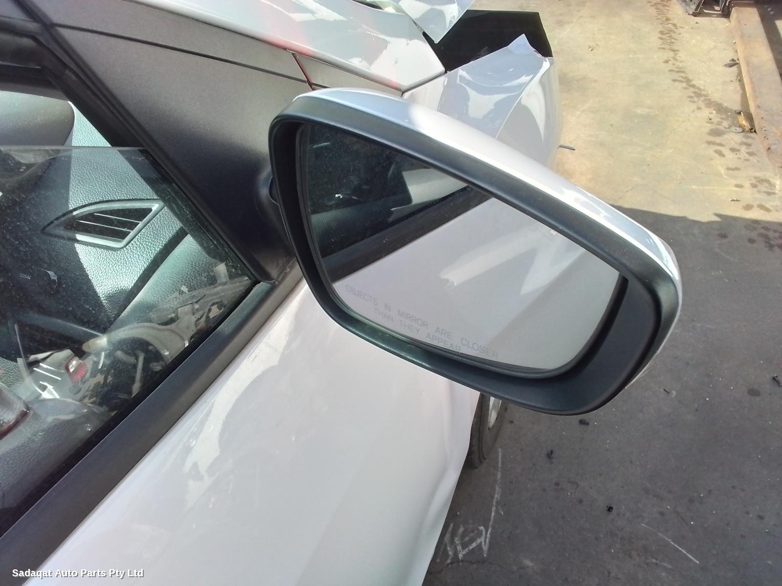 Hyundai I30 Right Door Mirror