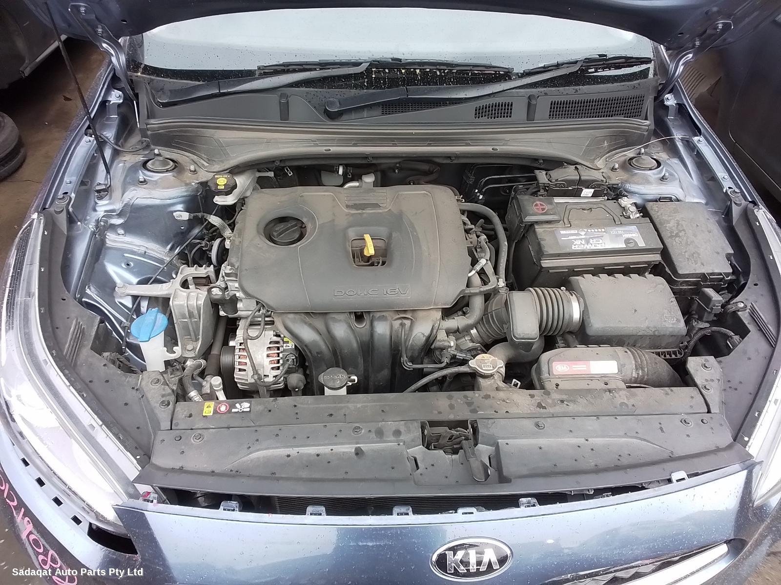 Kia Cerato Right Headlamp