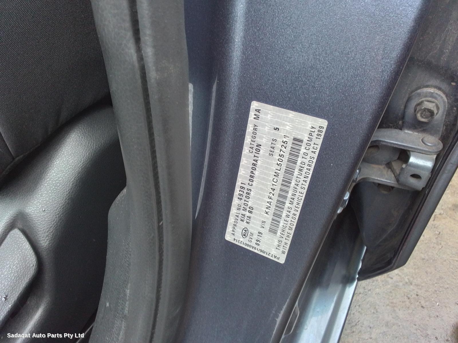 Kia Cerato Right Headlamp