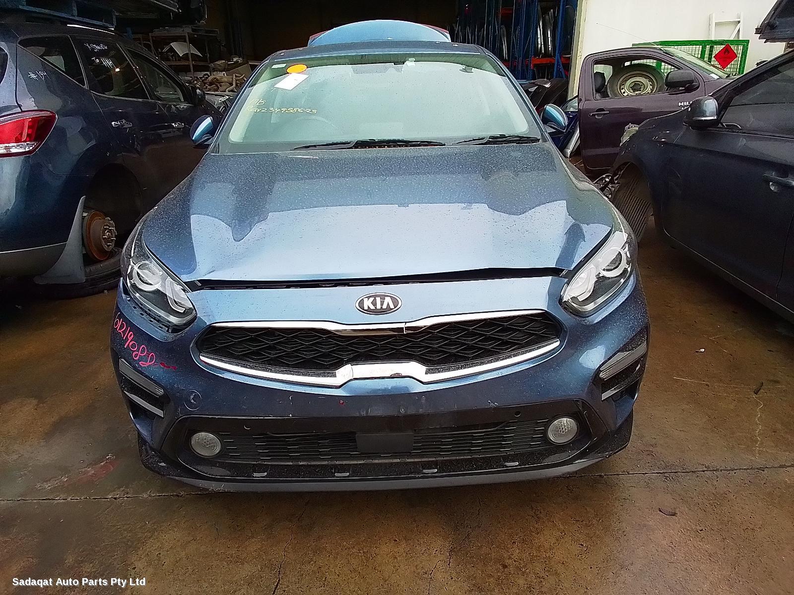 Kia Cerato Right Headlamp
