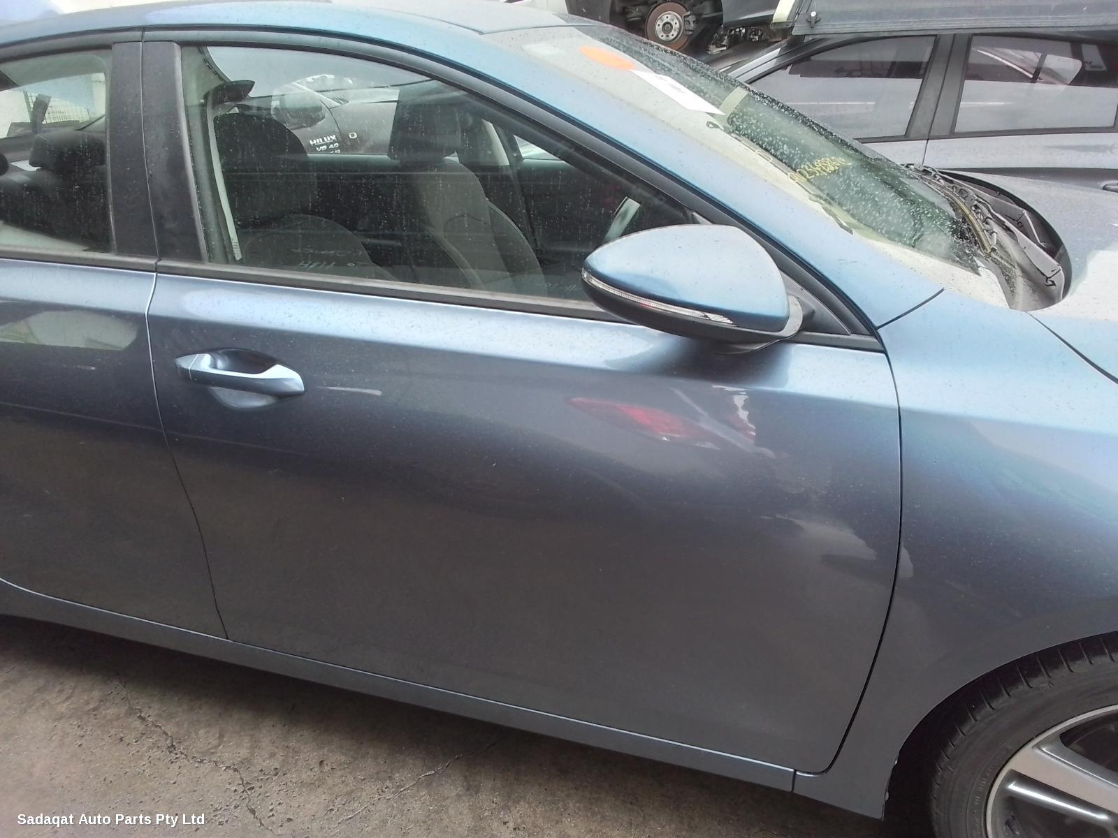 Kia Cerato Right Headlamp