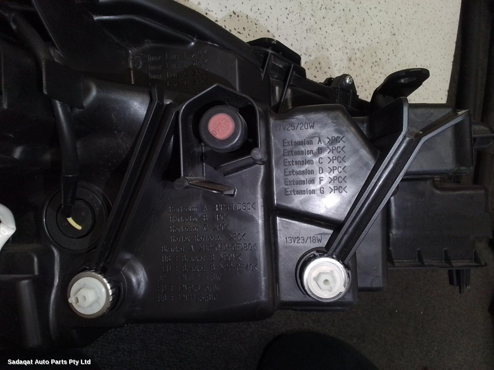 Lexus Es Series (13-) Left Headlamp