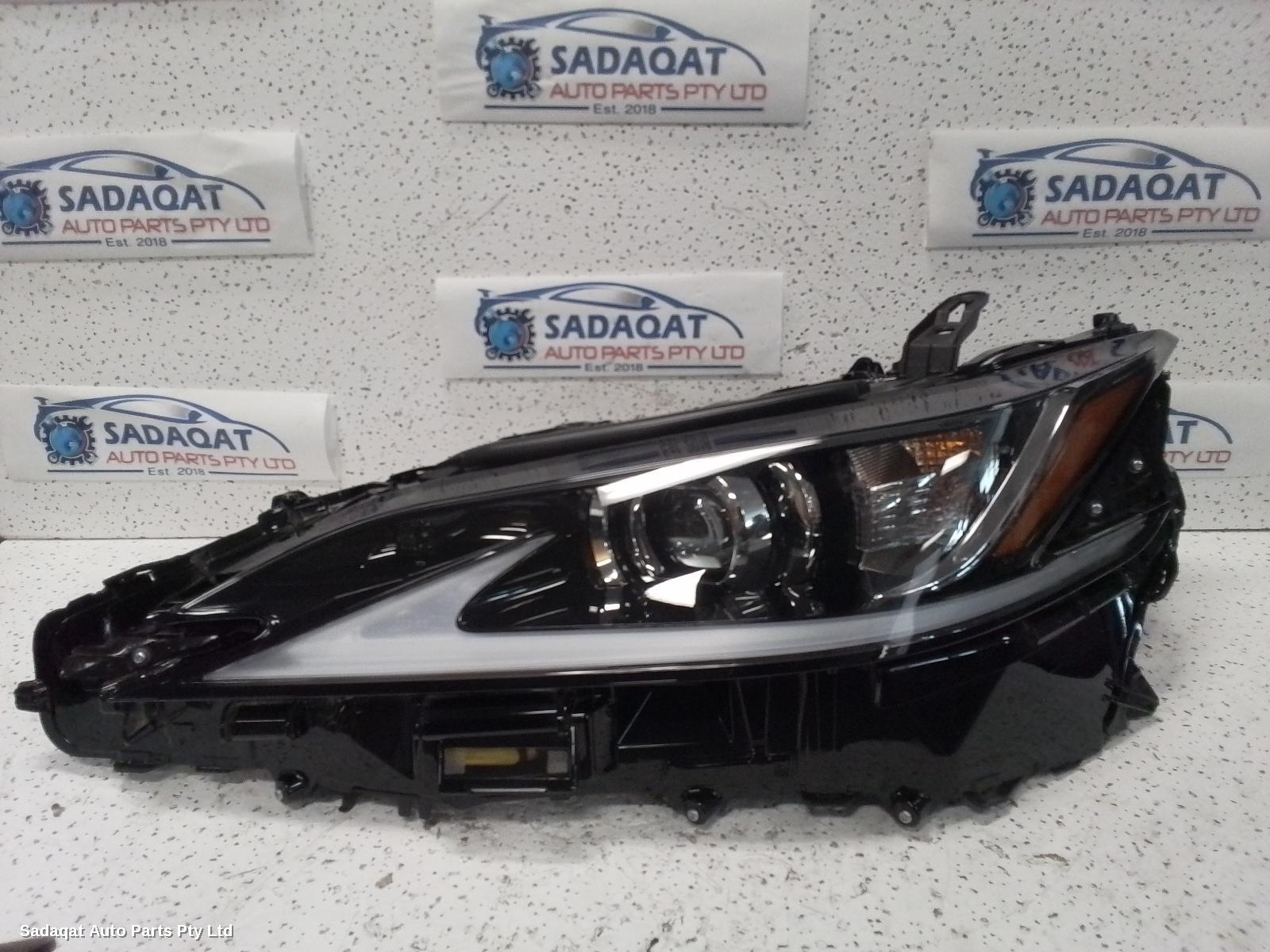 Lexus Es Series (13-) Left Headlamp