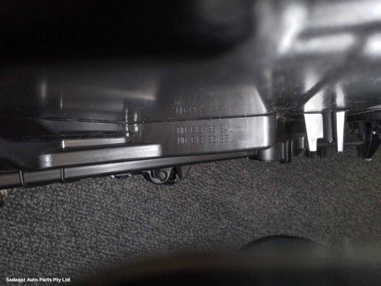 Lexus Es Series (13-) Left Headlamp