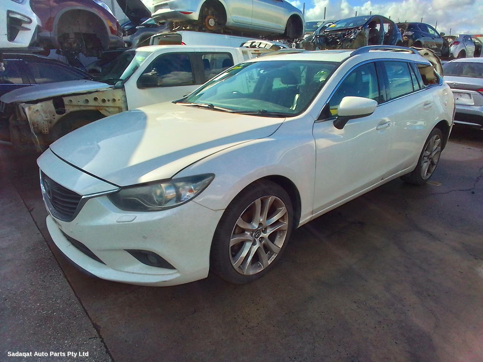 Mazda 6 Right Guard Liner