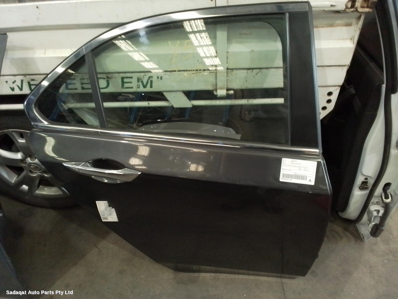 Honda Accord Right_rear_door_sliding