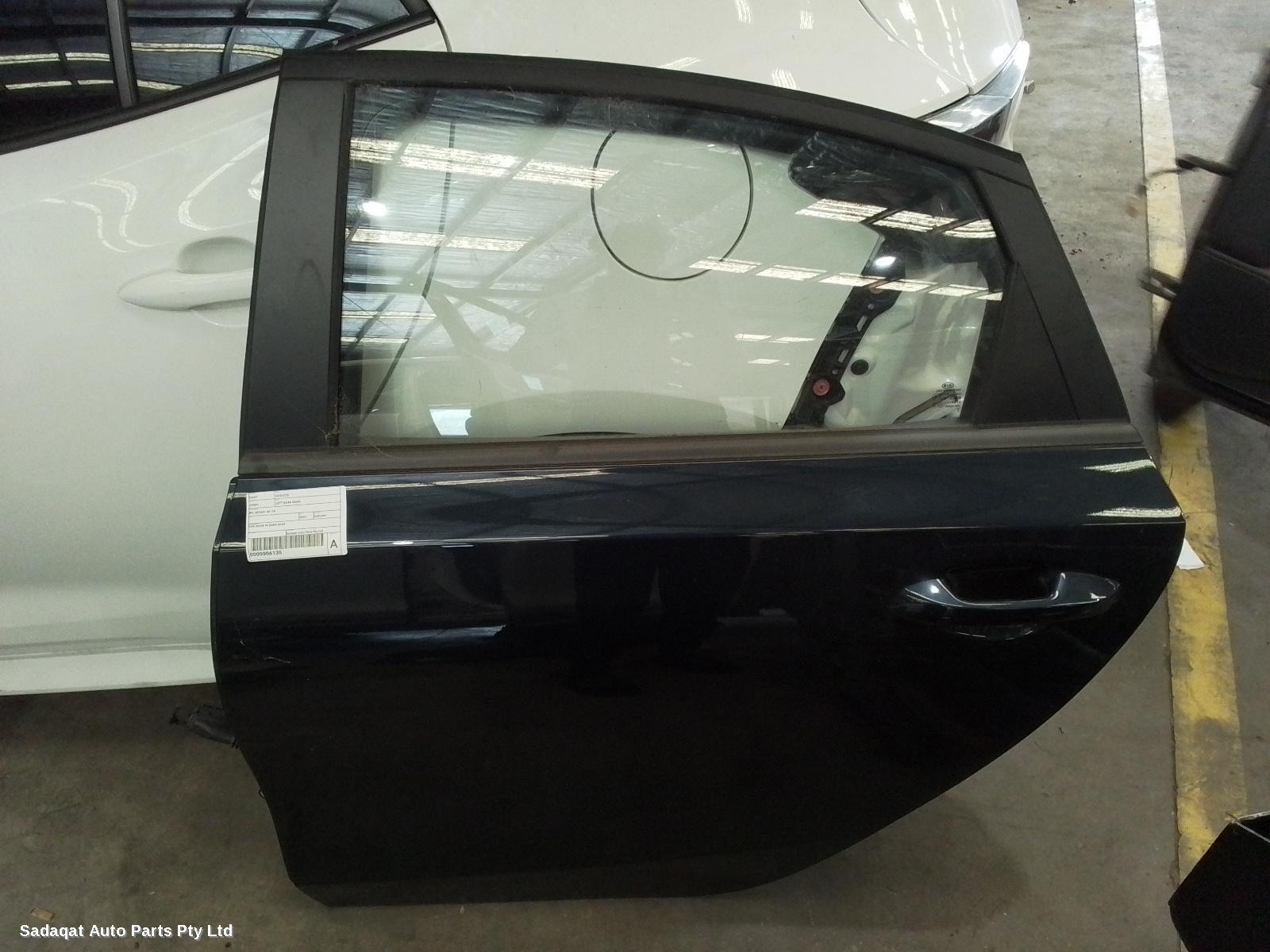 Kia Cerato Left Rear Door/sliding
