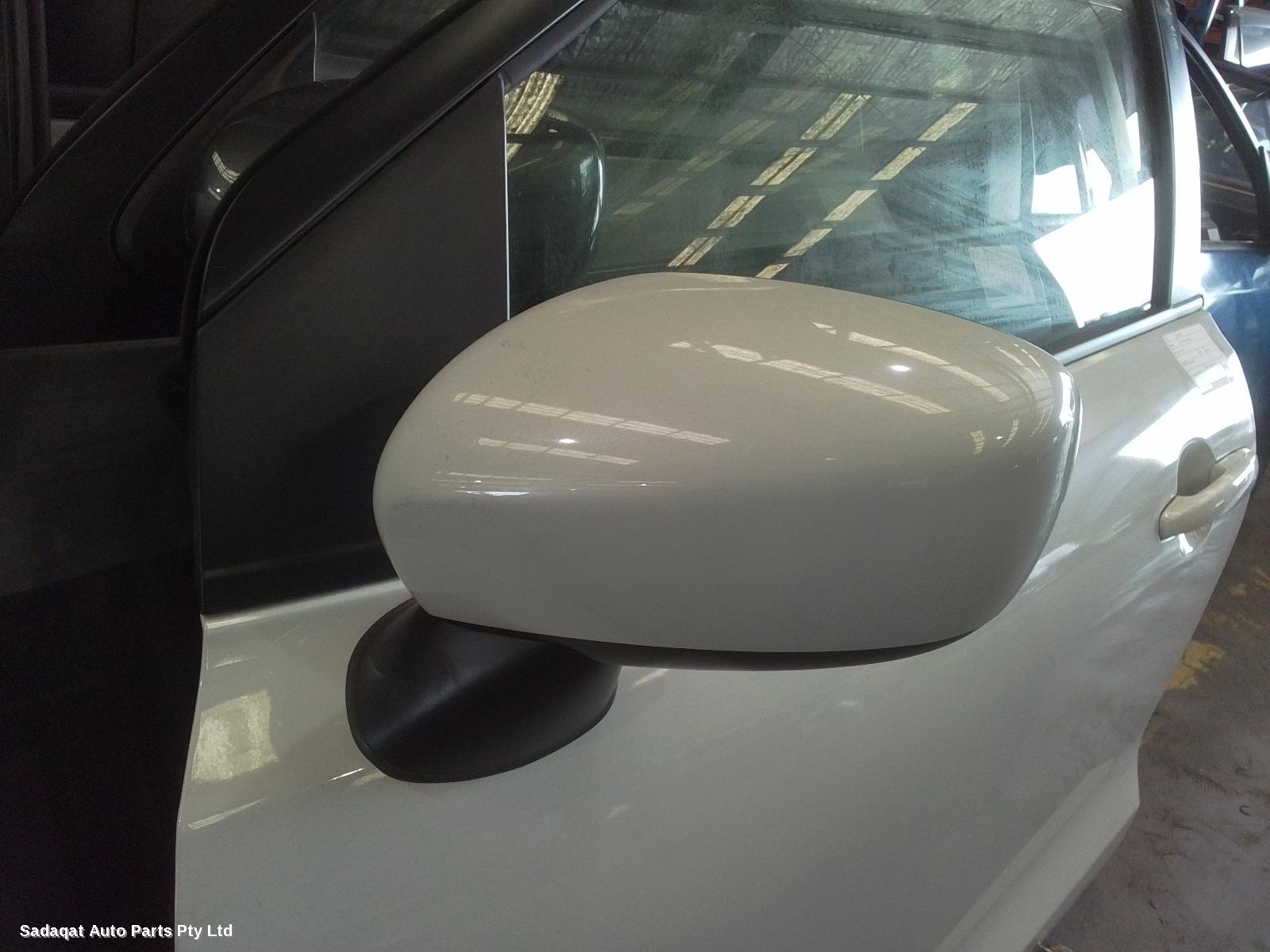 Suzuki Baleno Left Door Mirror