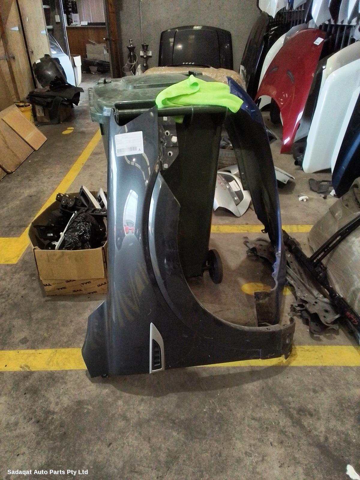 Holden Captiva Right Guard