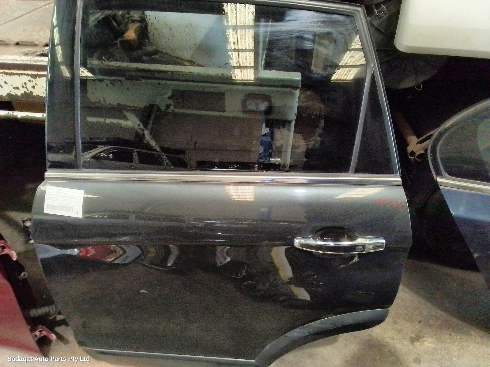 Holden Captiva Left Rear Door/sliding