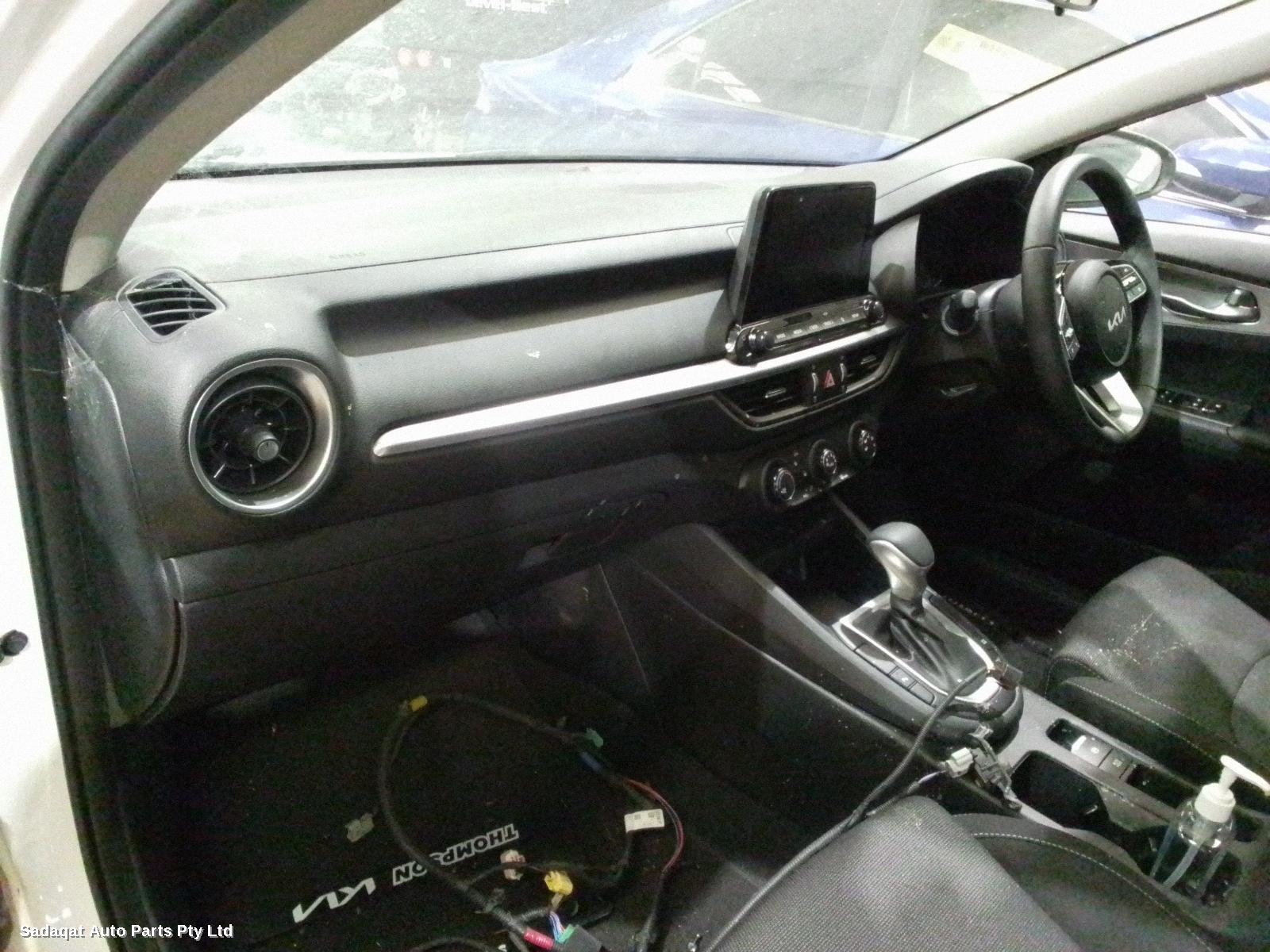 Kia Cerato Right Door Mirror