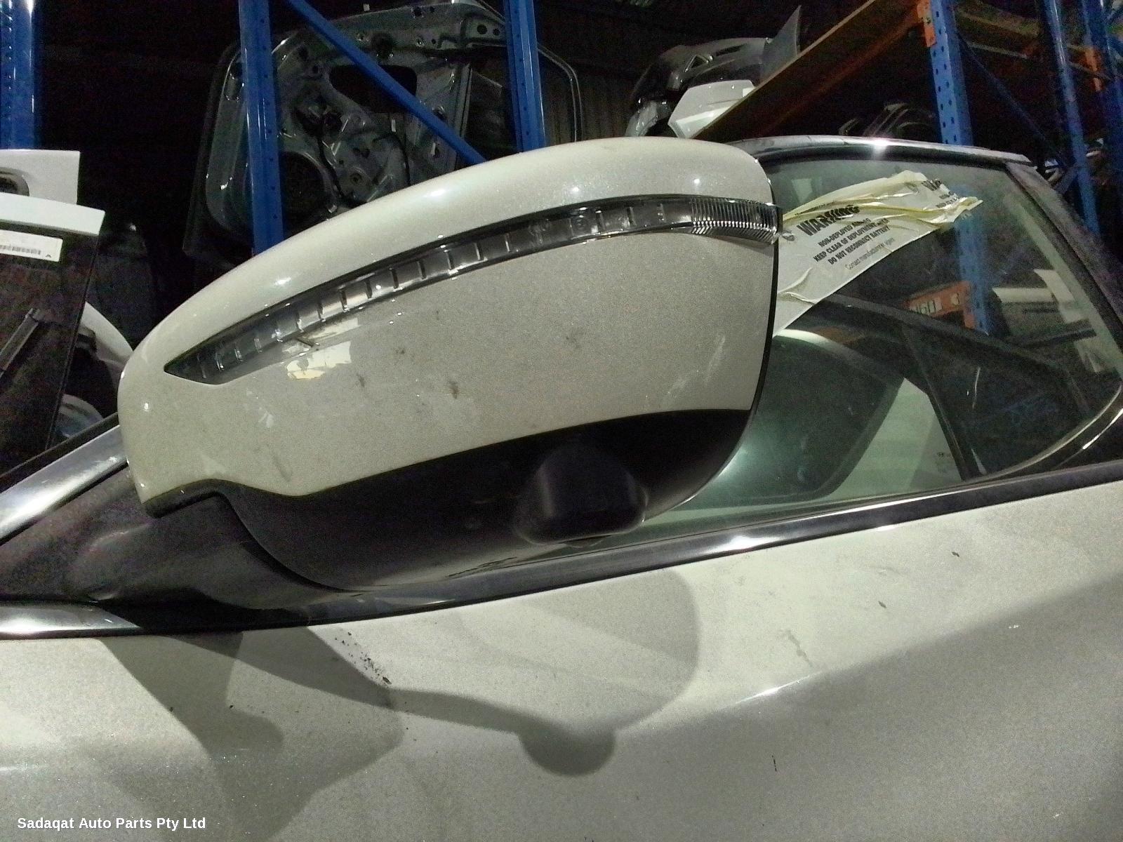 Nissan Xtrail Left Door Mirror