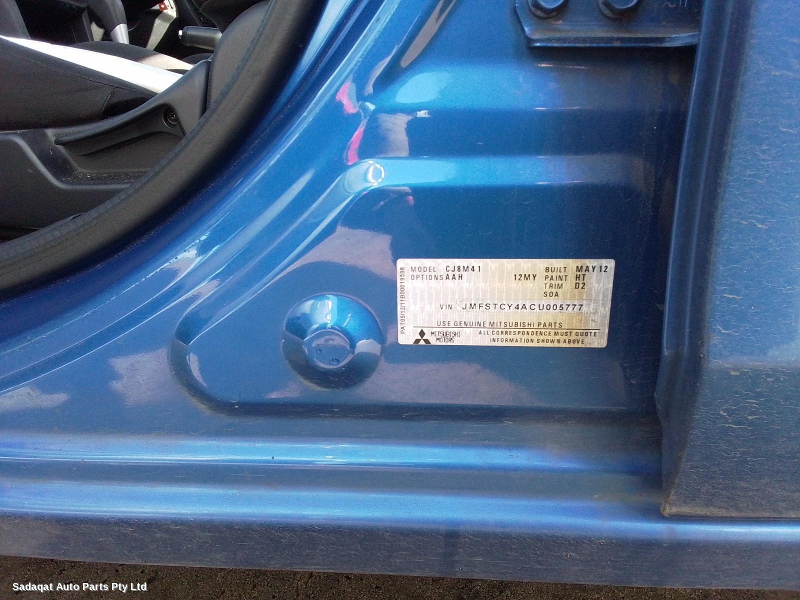 Mitsubishi Lancer Right Door Mirror