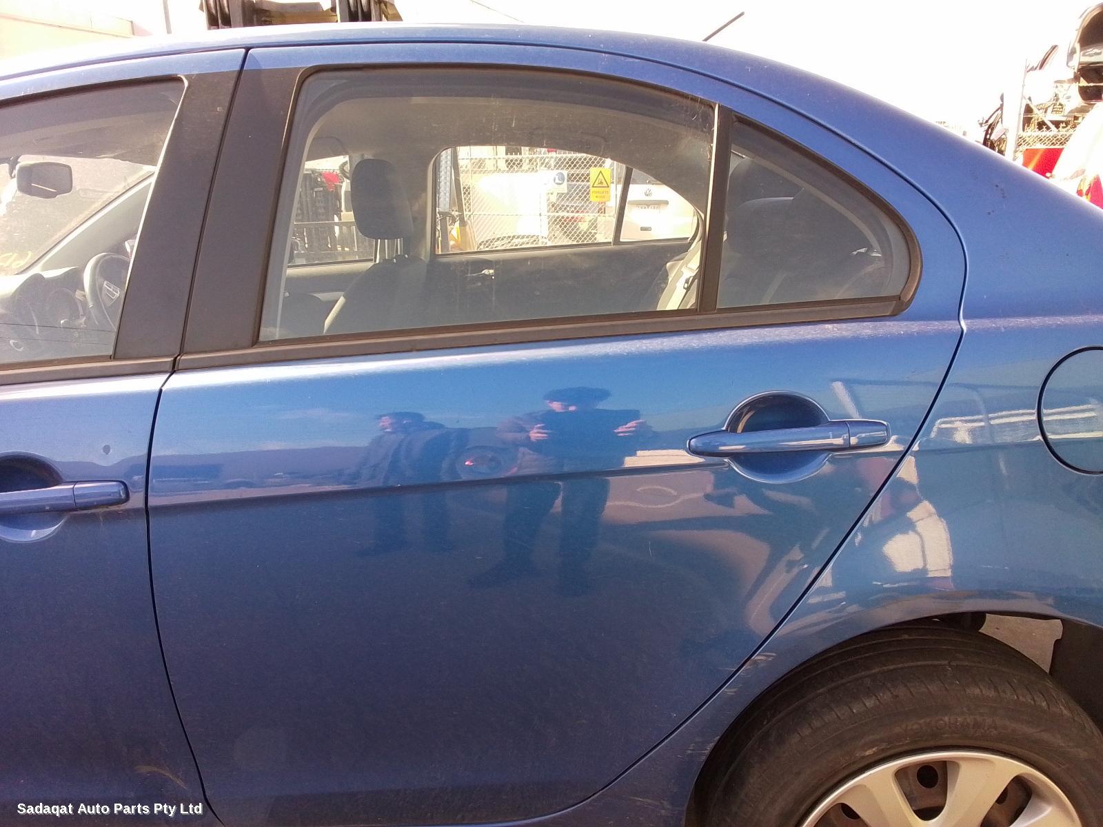 Mitsubishi Lancer Right Door Mirror