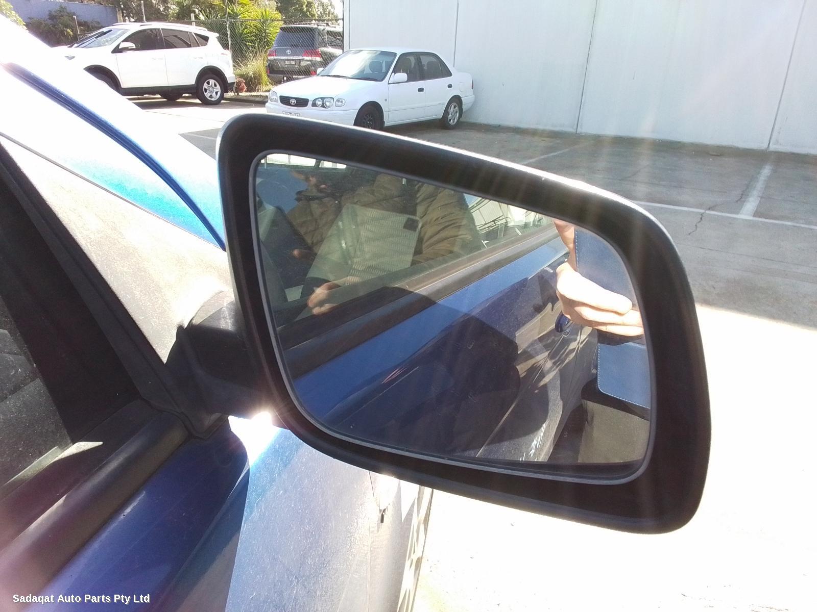 Mitsubishi Lancer Right Door Mirror
