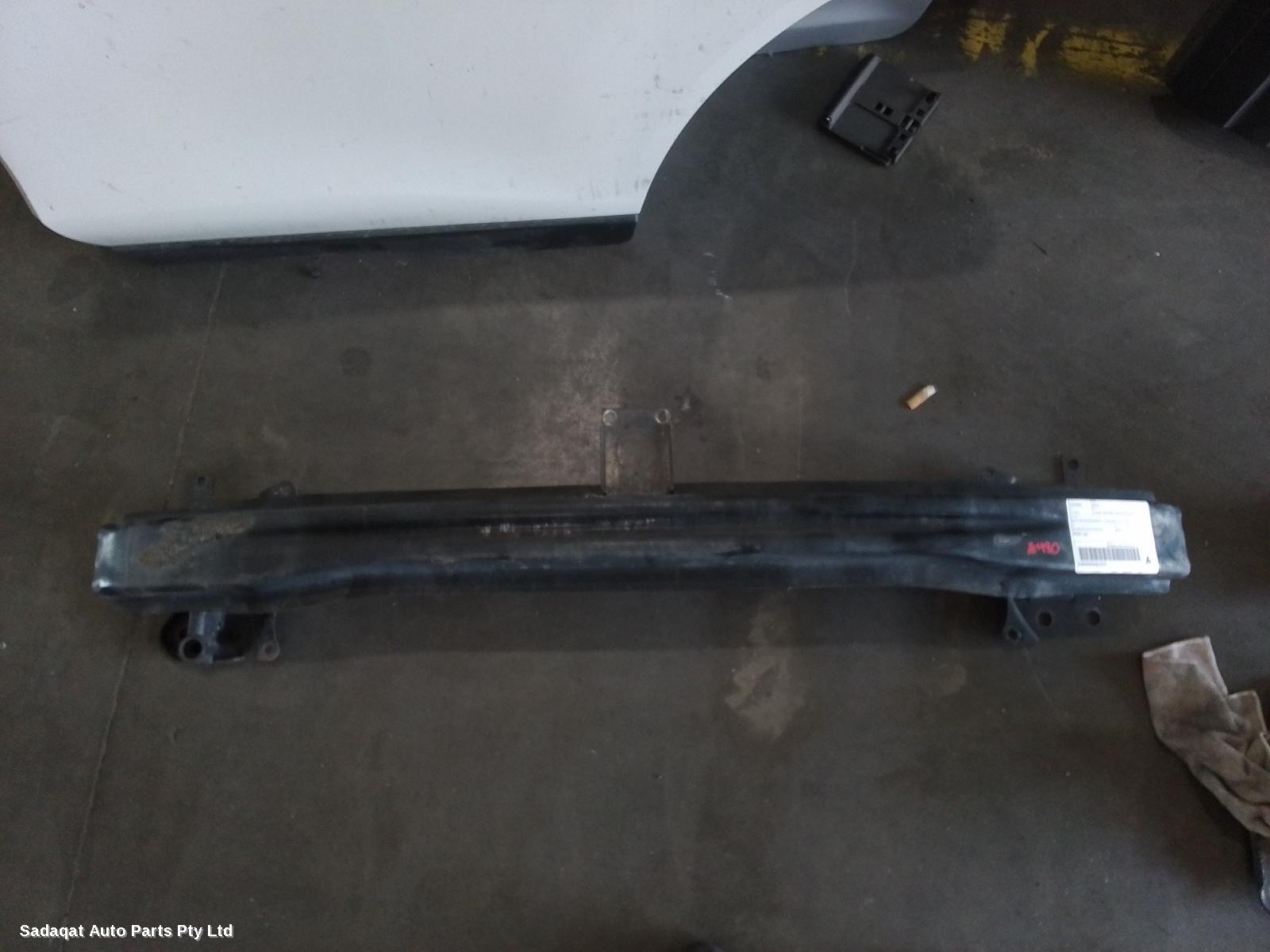 Volkswagen Golf F/bar Reinforc/brack