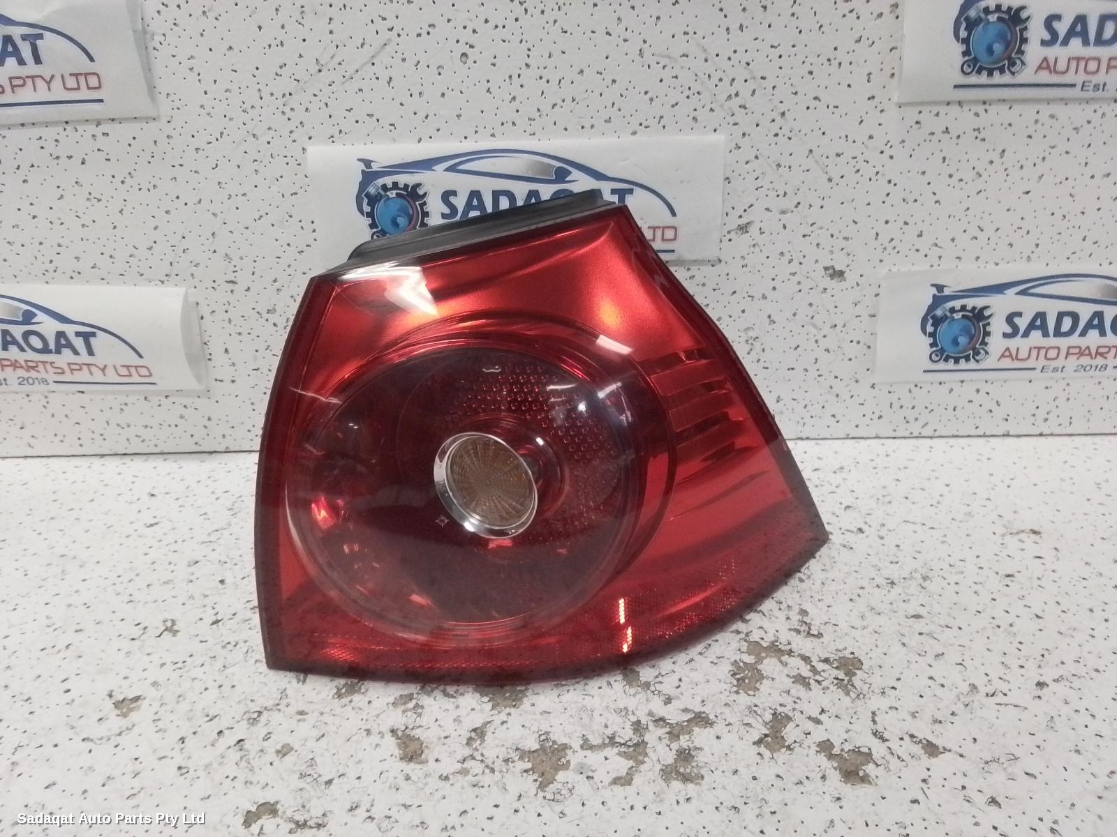 Volkswagen Golf Right Taillight
