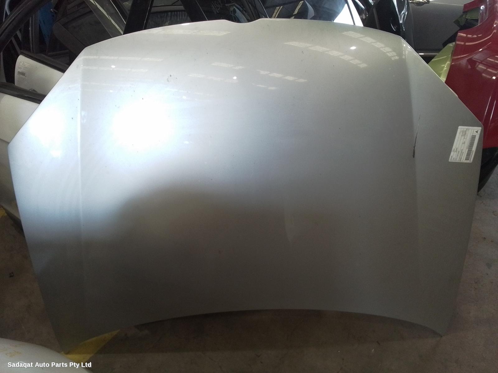 Volkswagen Golf Bonnet