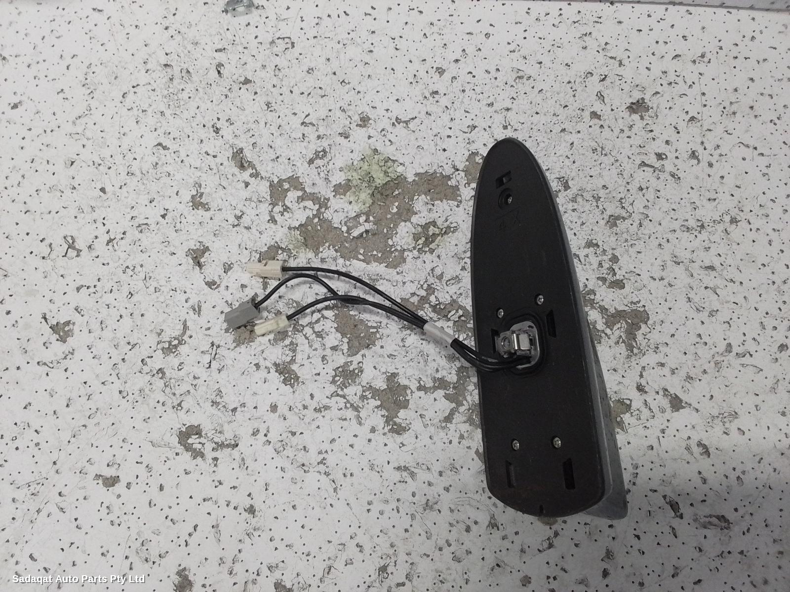 Mitsubishi Eclipse Cross Antenna