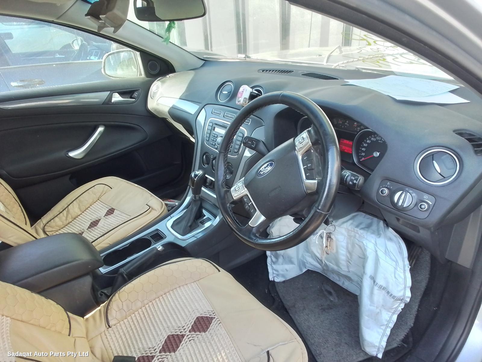 Ford Mondeo R/bar Bracket/reinfo