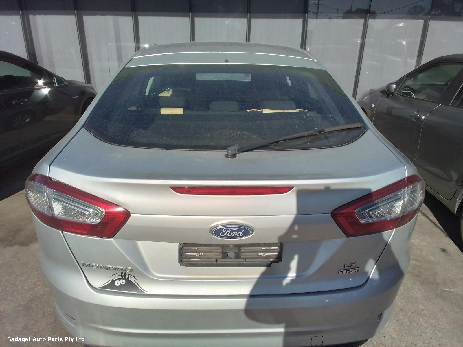 Ford Mondeo R/bar Bracket/reinfo