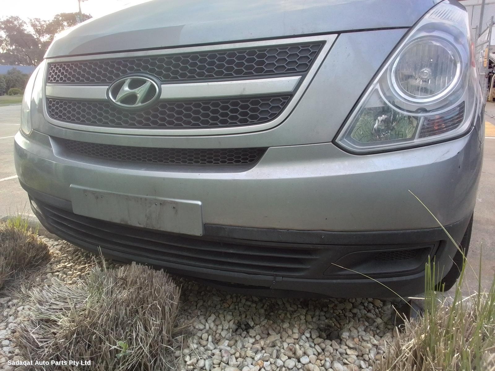 Hyundai Iload/imax Right Front Door