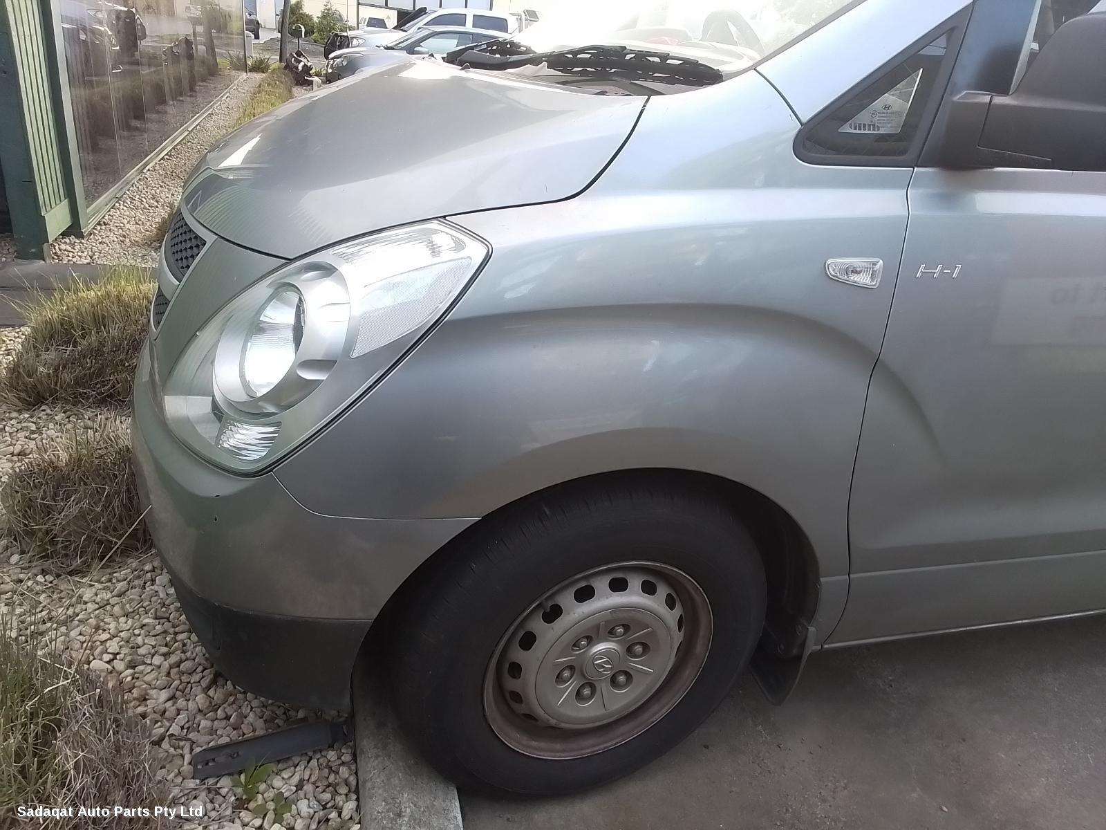 Hyundai Iload/imax Right Front Door