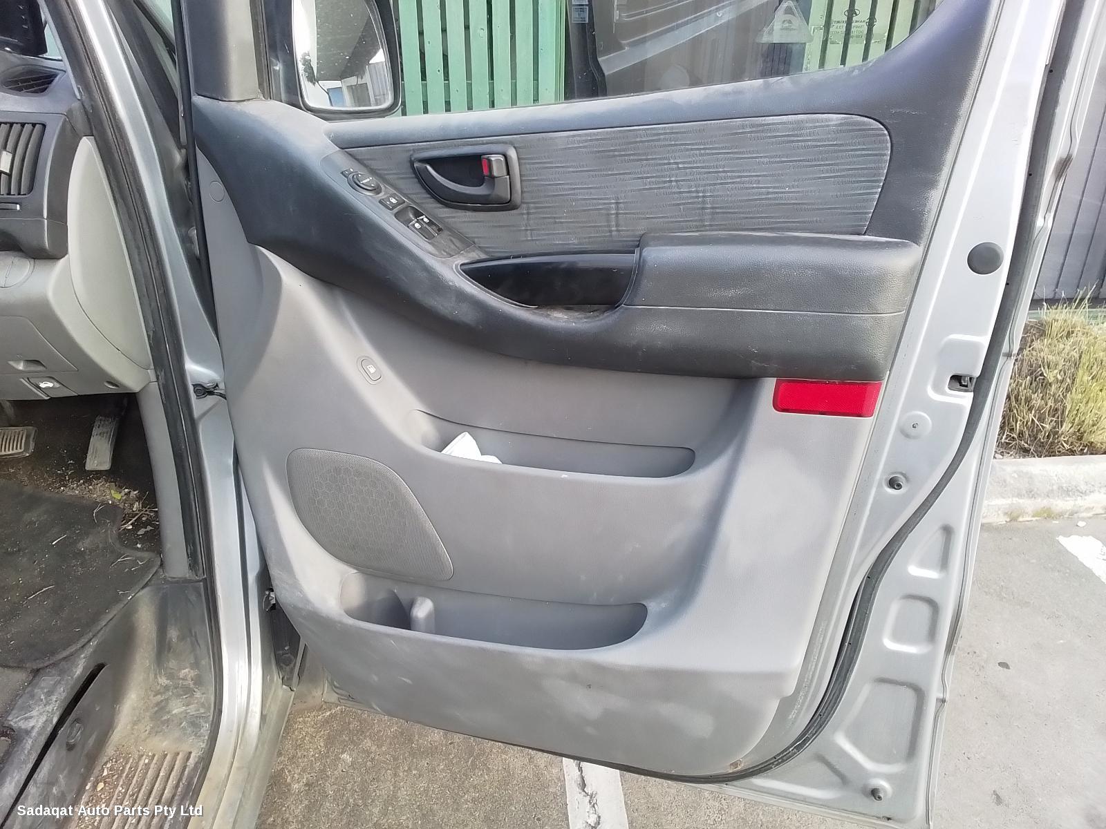 Hyundai Iload/imax Right Front Door