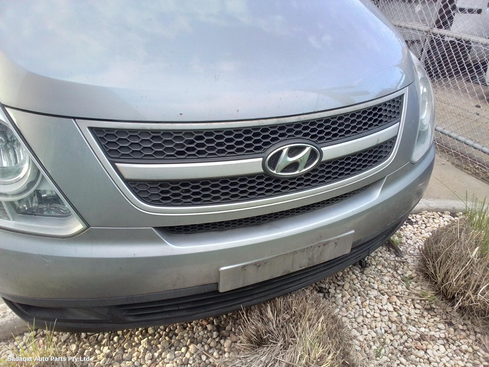 Hyundai Iload/imax Right Front Door