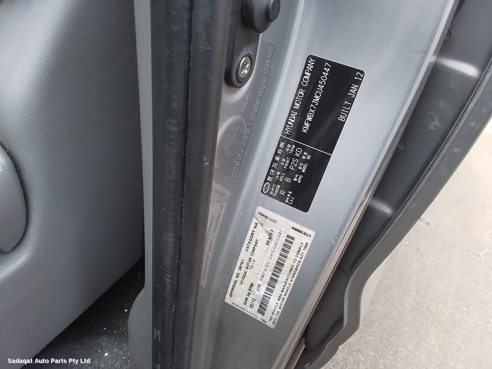 Hyundai Iload/imax Right Front Door