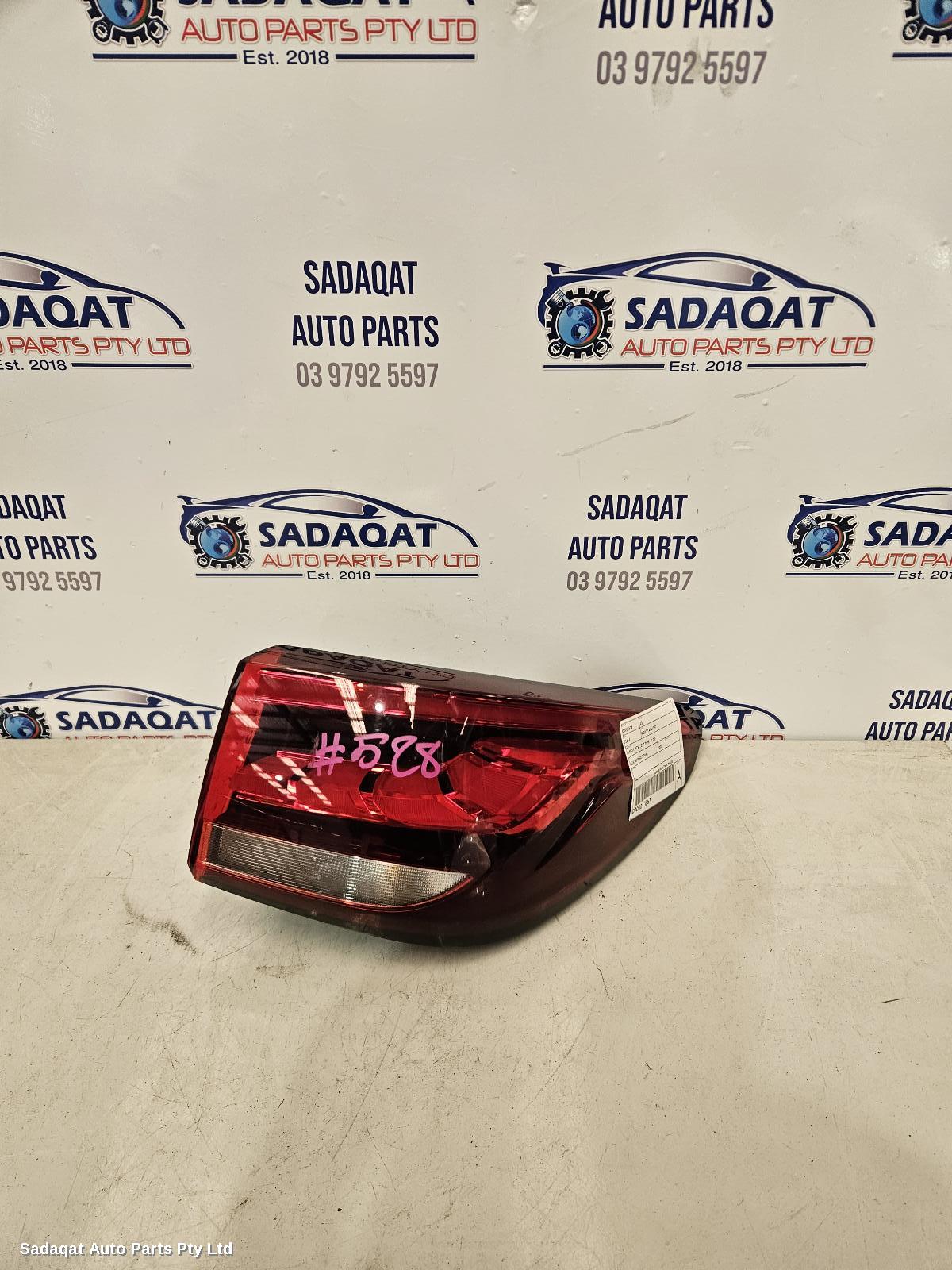 Mg Zs Right Taillight