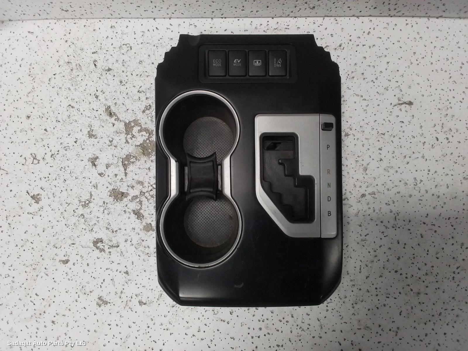 Toyota Camry Console