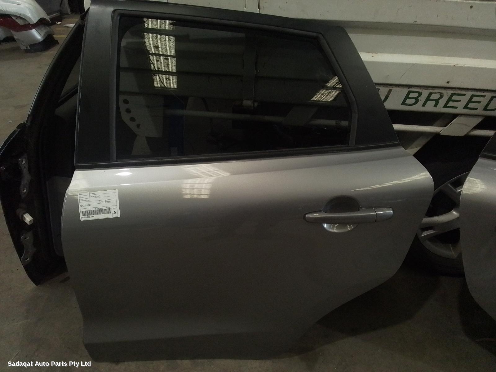 Suzuki Baleno Left Rear Door/sliding